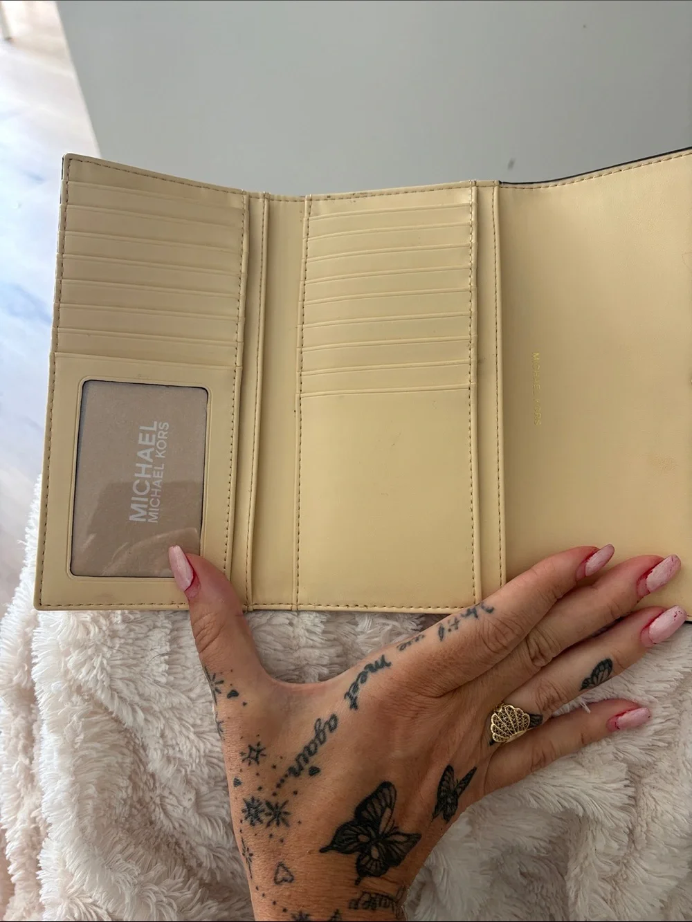 Michael Kors Beige Leather Clutch Wallet